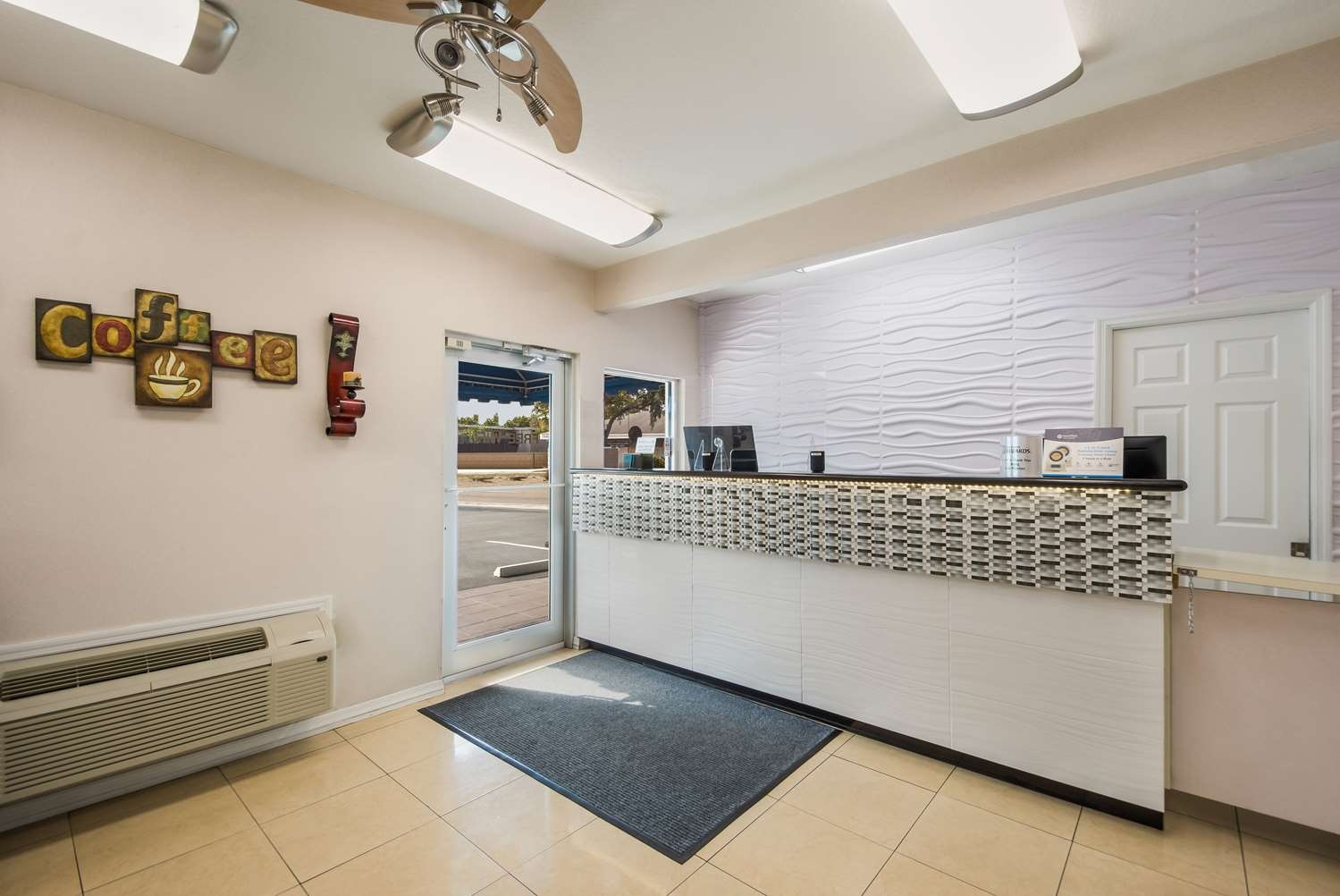 Foto - SureStay Hotel by Best Western Sarasota Lido Beach