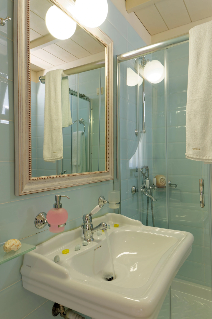 Photo - Ionia Suites