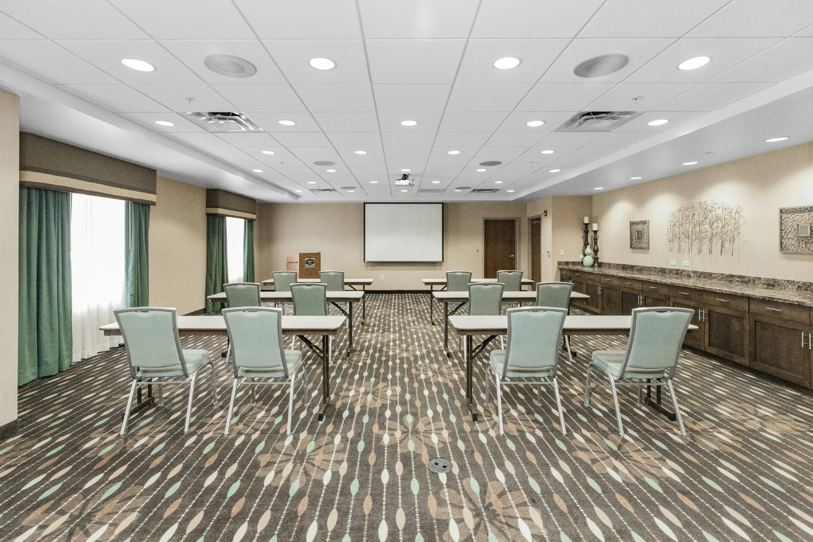Photo - Hampton Inn Pittsburgh-Bridgeville