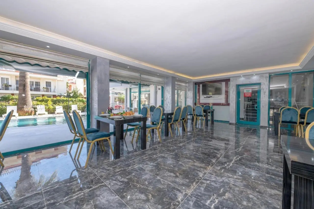 Foto - Theluna City Hotel