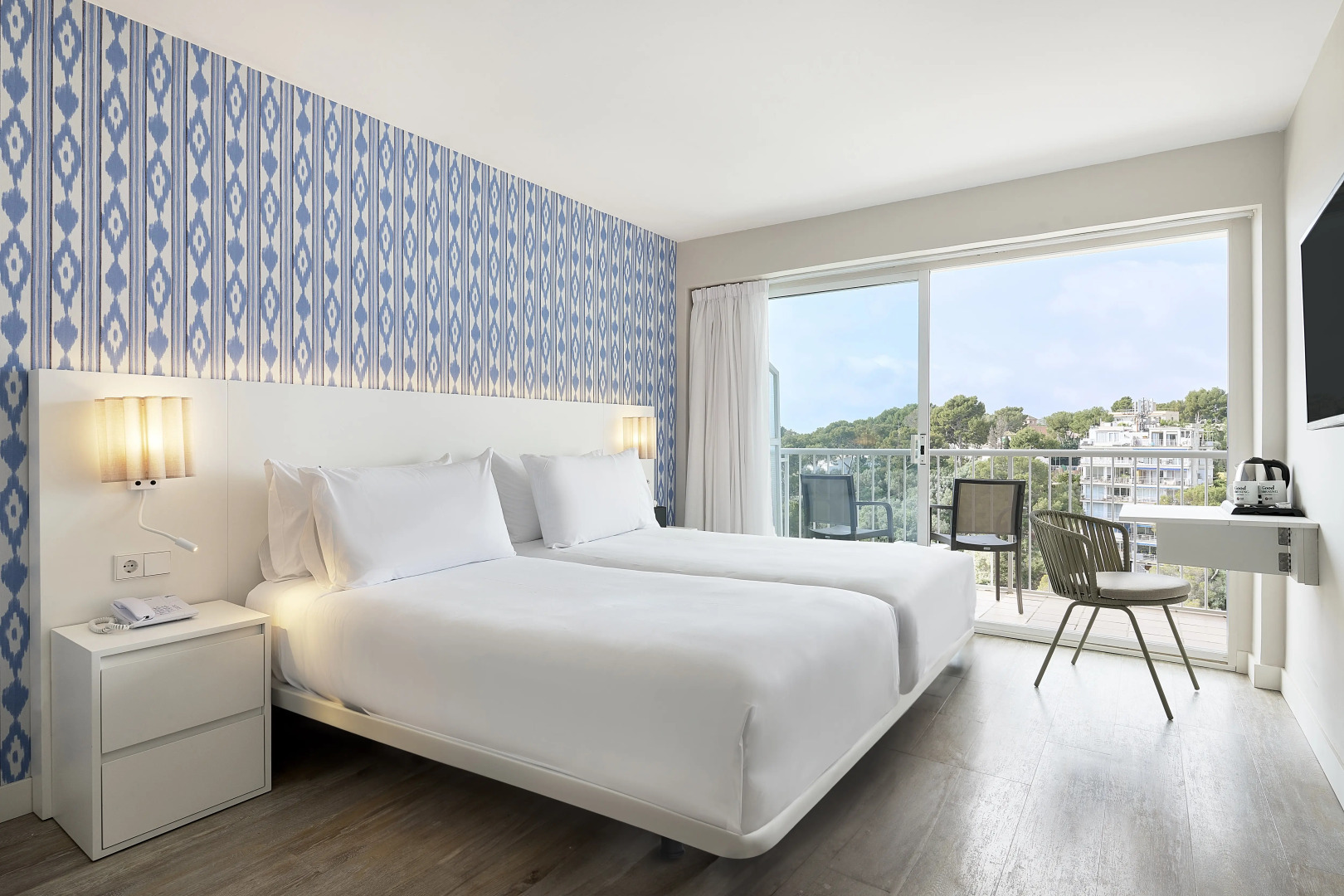 Foto - Exe Portals Nous