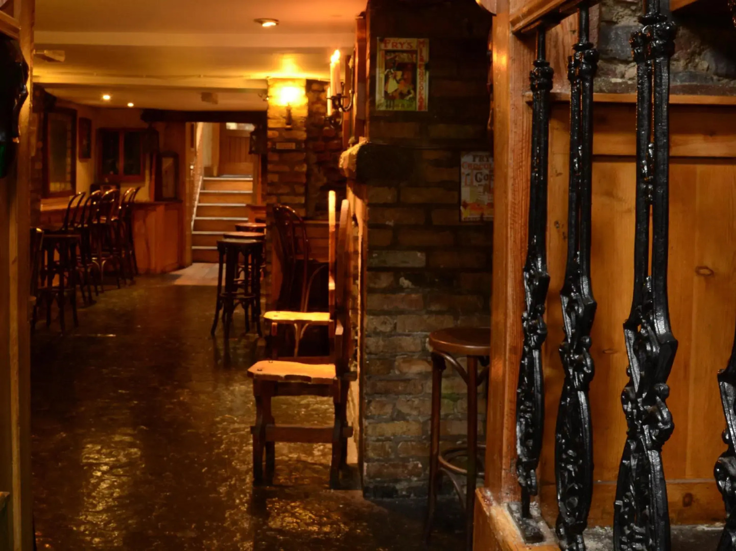 Photo - Uppercross House Hotel