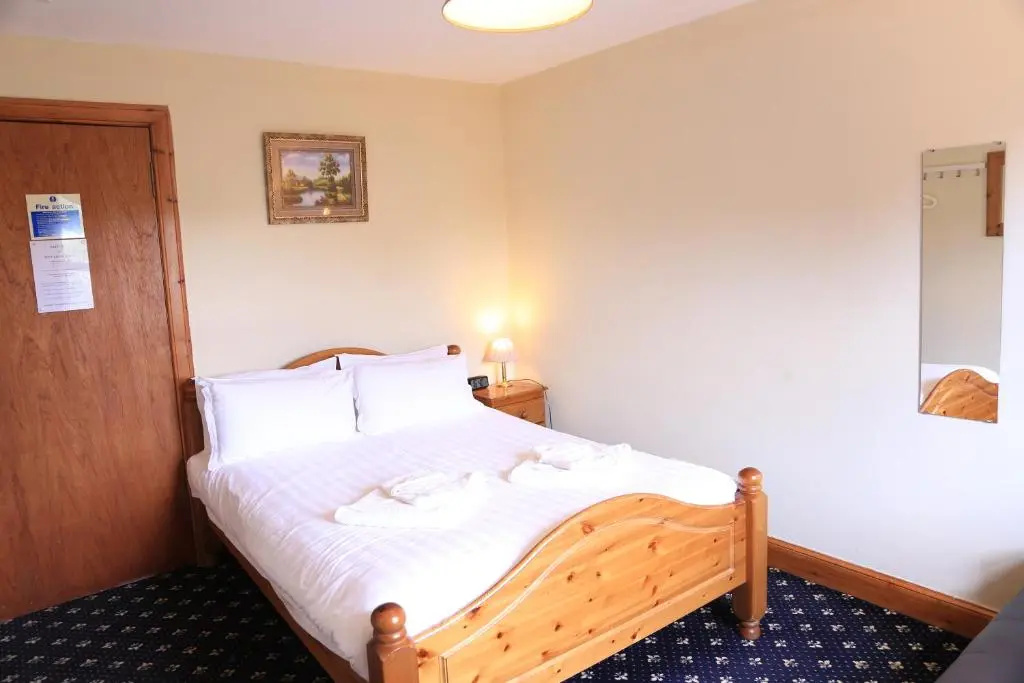 Photo - Twin Lions Hotel