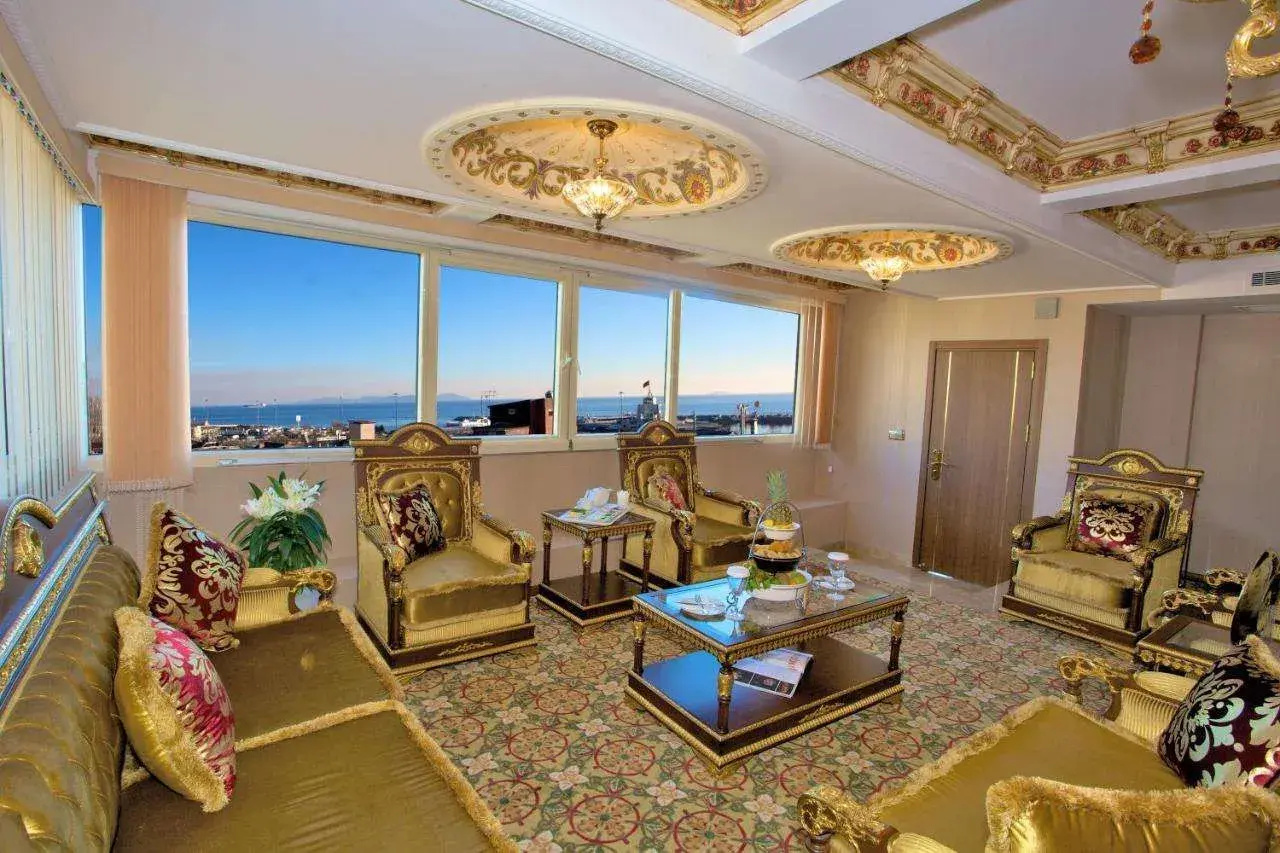 Photo - Marmaray Hotel