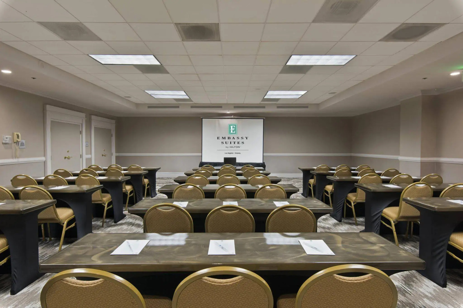 Photo - Embassy Suites by Hilton Los Angeles Downey