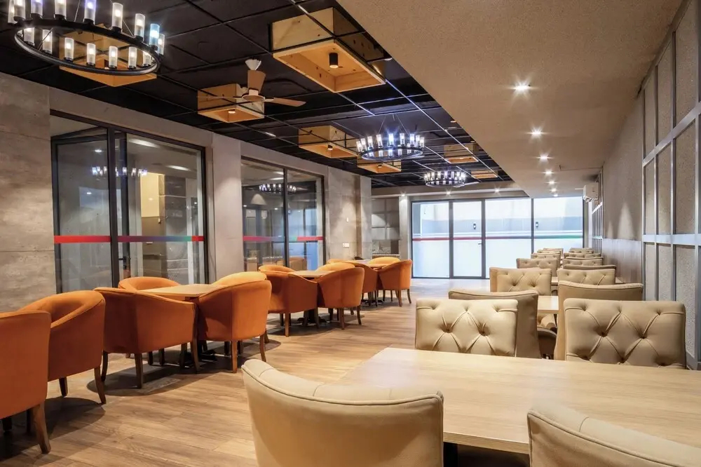 Foto - Housr Sector 42 Gurgaon Golf Course Road Near 42-43 Metro Station