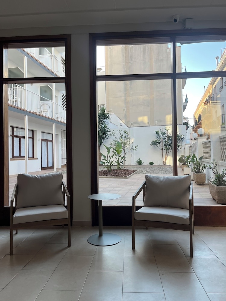 Photo - Hotel GHT Simeon