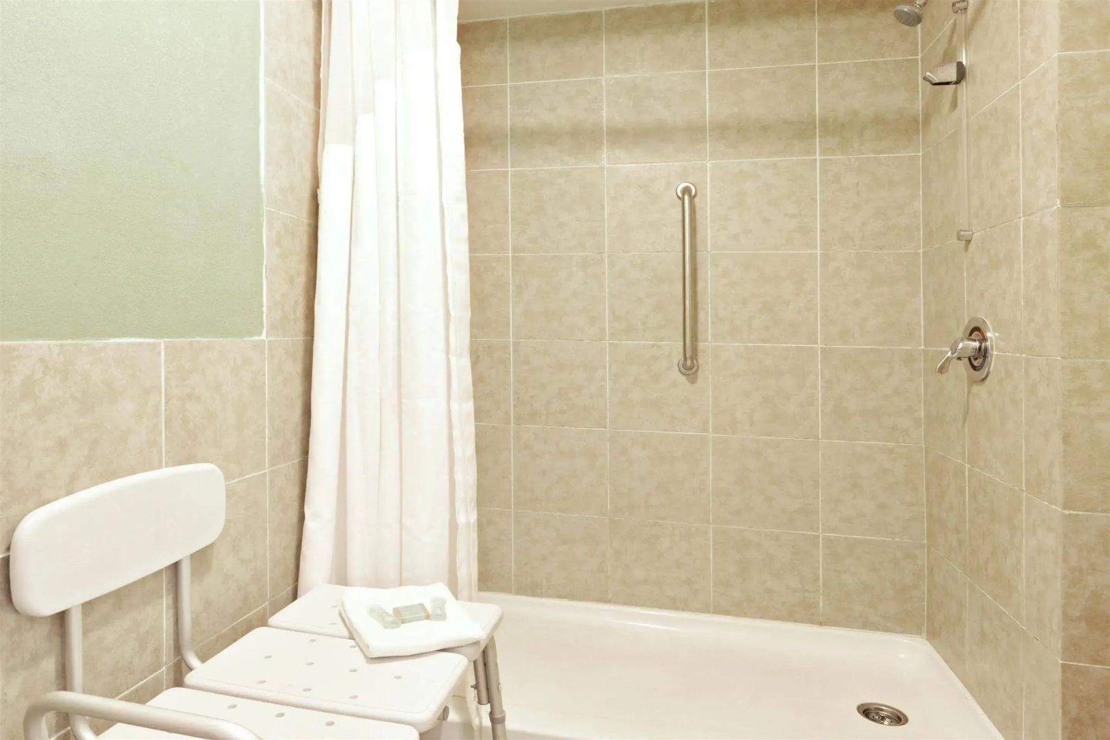 Photo - Rodeway Inn Charlotte Airport Area
