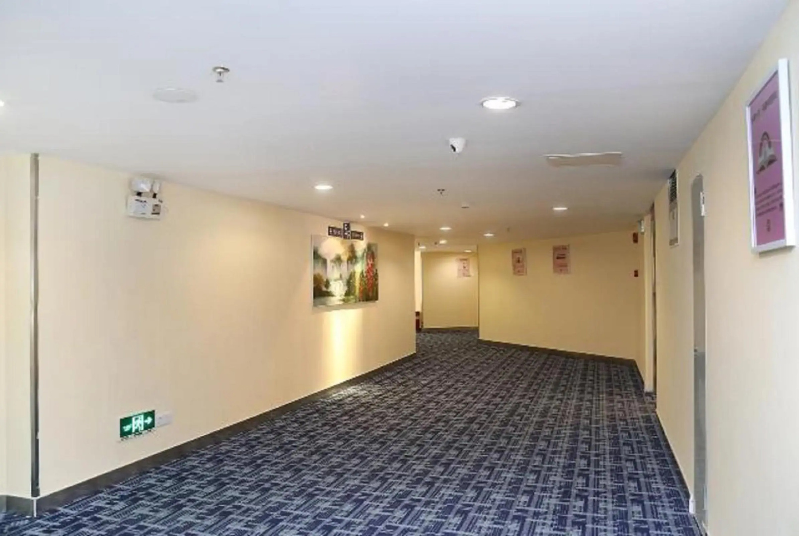 Foto - 7 Days Inn Shenzhen Luohu Port East Gate Subway Station Branch