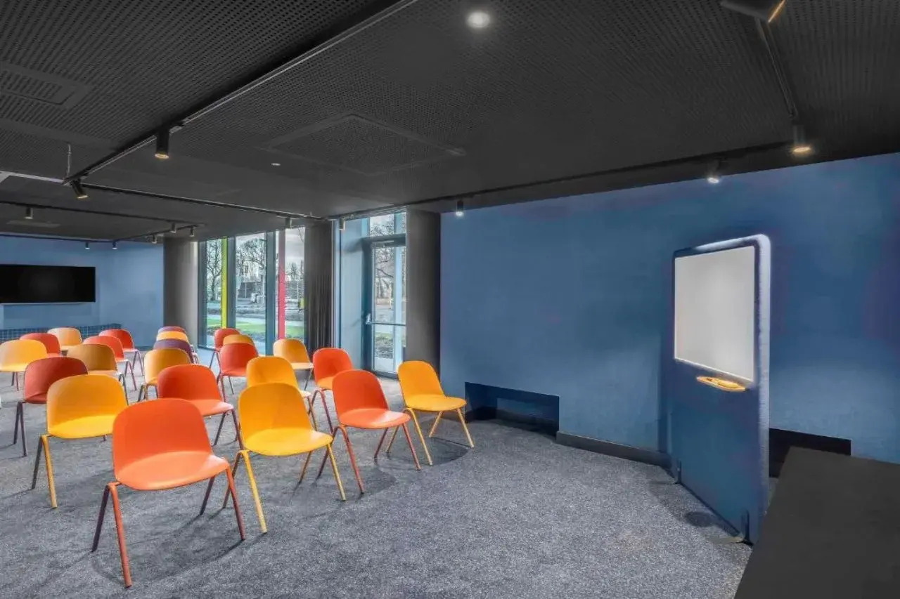 Foto - TRIBE Budapest Stadium