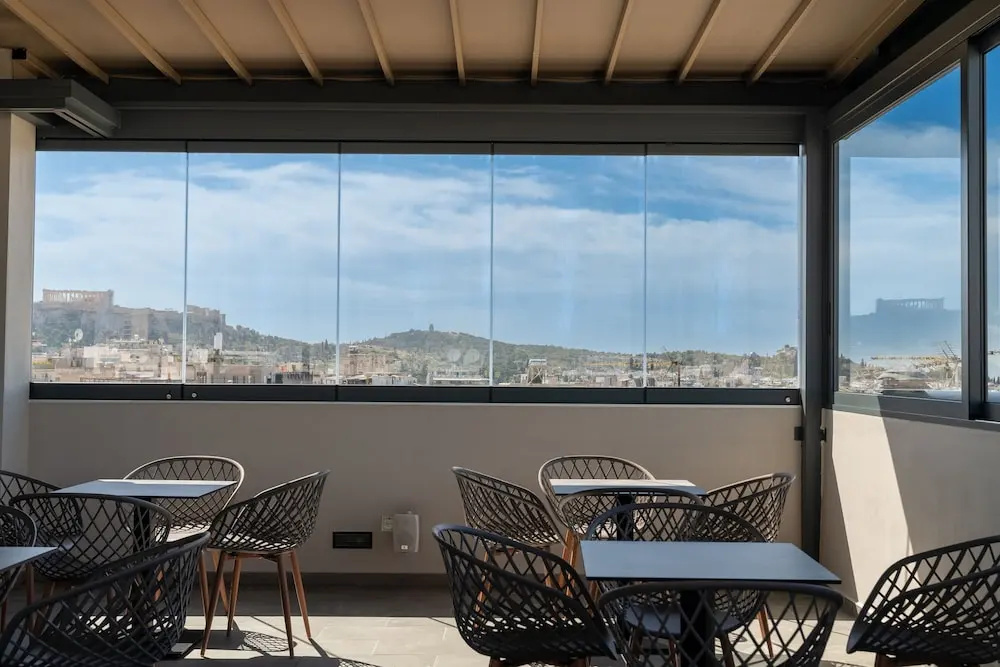 Photo - Dunlin Hotel