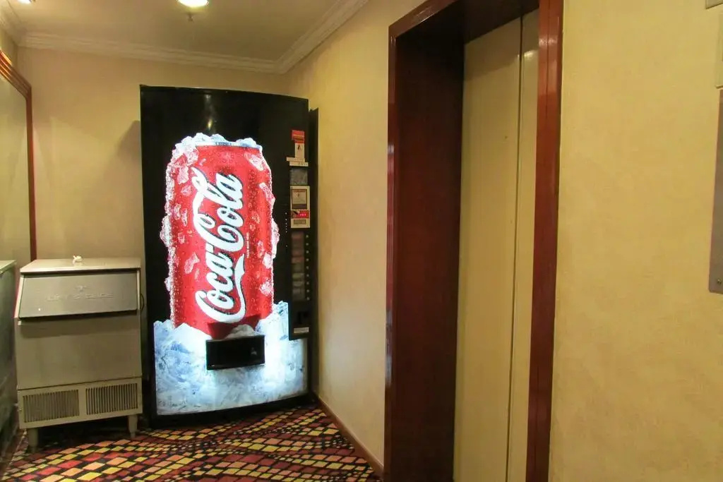 Photo - Oxford Hotel