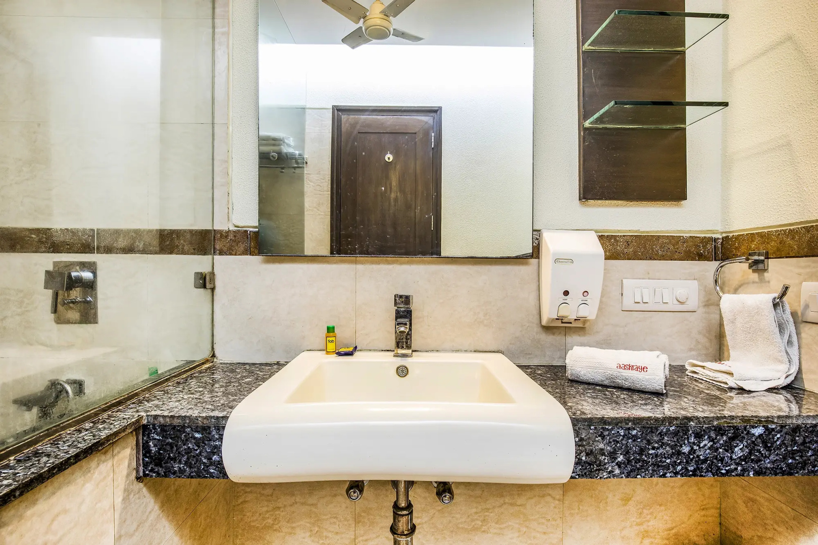 Photo - FabHotel Aashraye