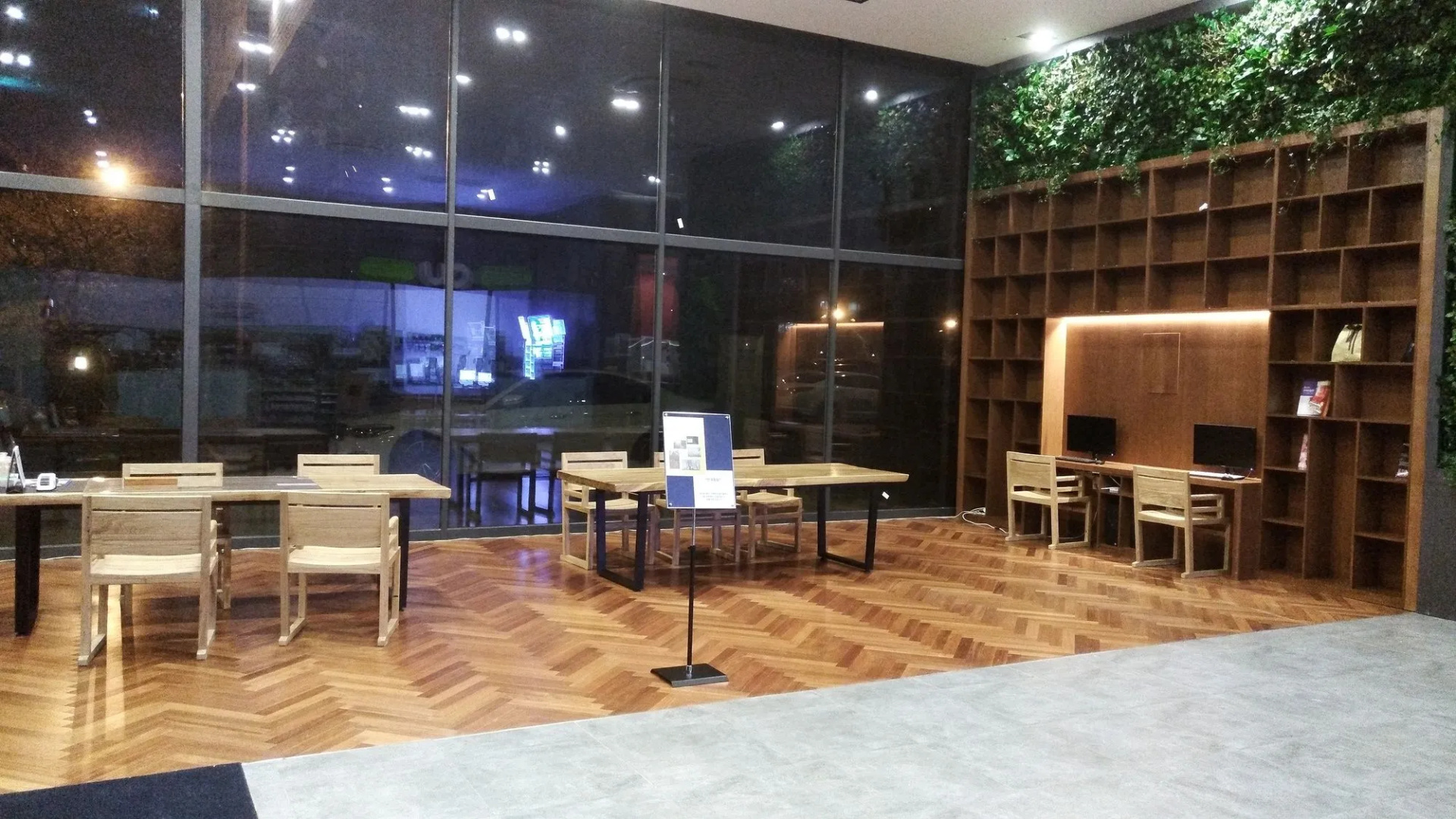Photo - JK Blossom Hotel