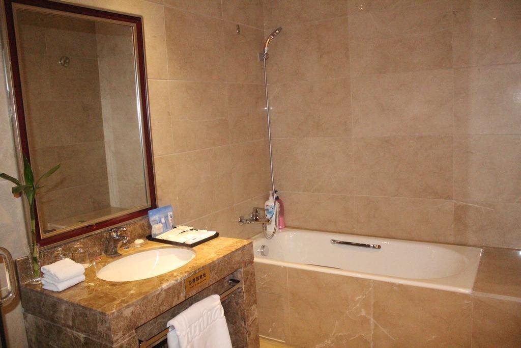 Thank Inn Hotel Shandong Weifang Fangzi District Beihai Road
