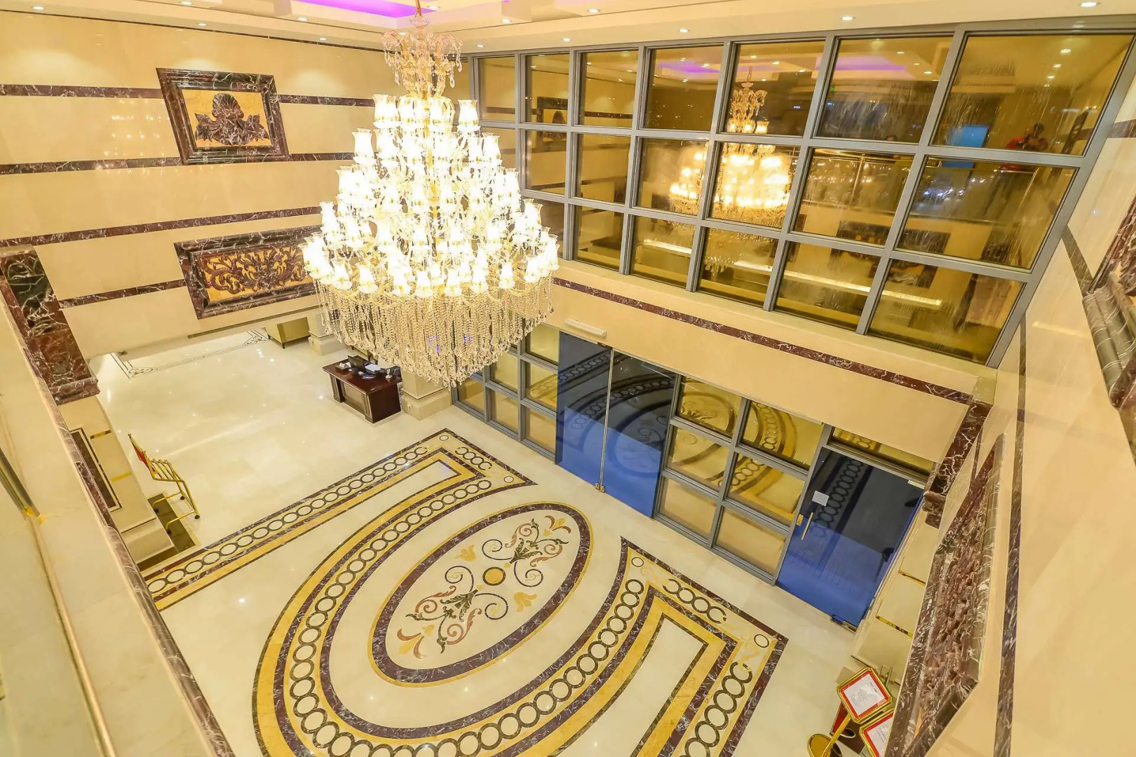 Foto - Crown Town Hotel