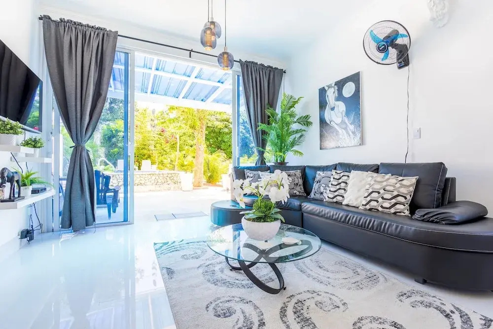 Foto - New Stylish 3BR Villa with Private Pool & Terrace