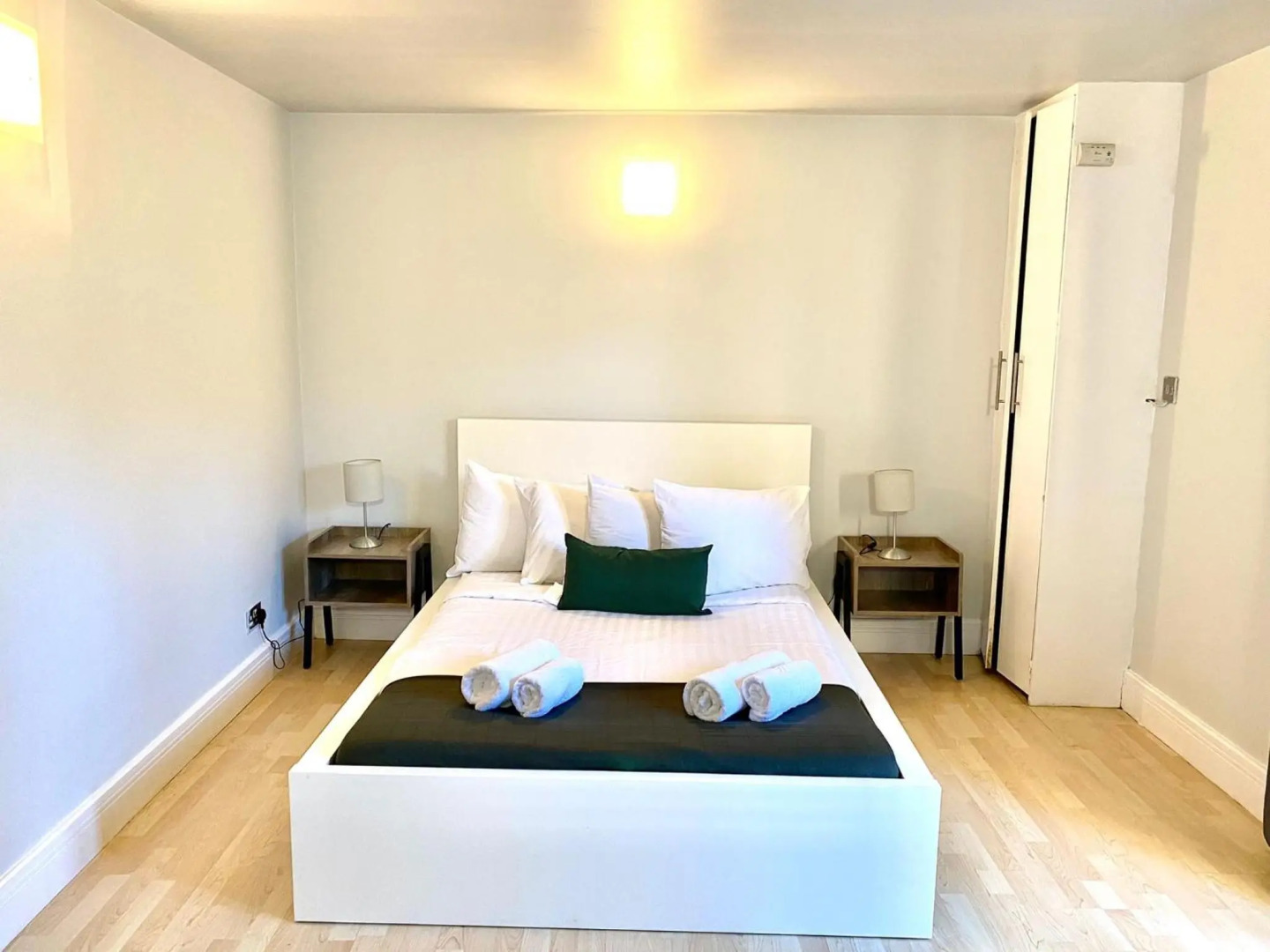 Photo - Westciti Caroco Aparthotel