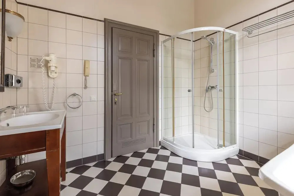 Foto - The Benjamin House