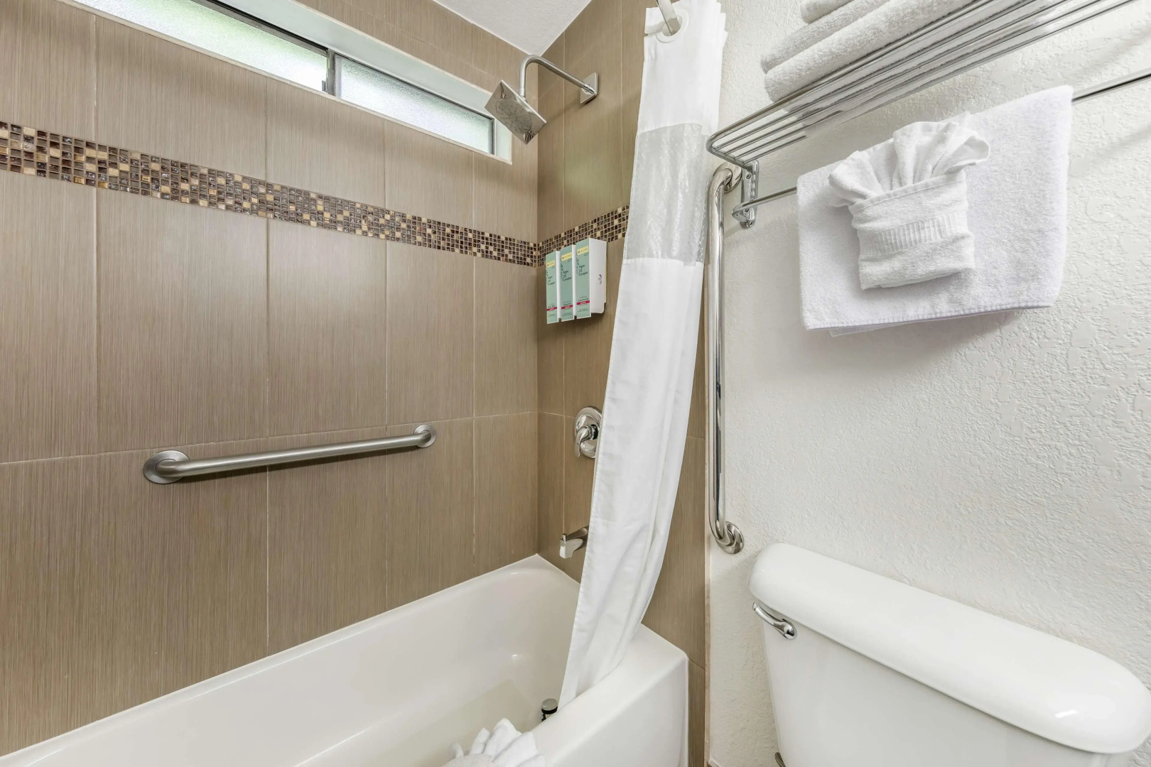 Photo - Best Western Americana Inn