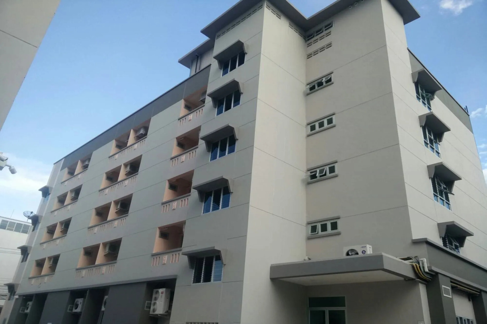 Foto - Jr Mansion On Nut Soi 25