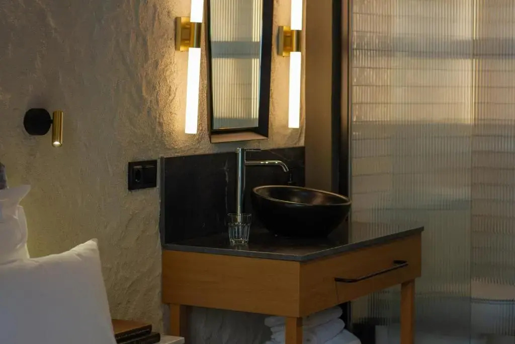 Photo - Letoh Letoh Bilbao