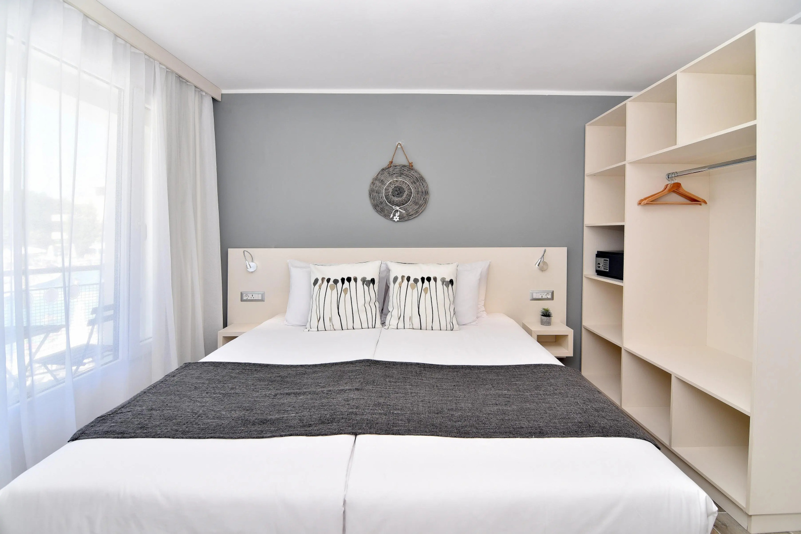 Photo - iHotel Sunny Beach