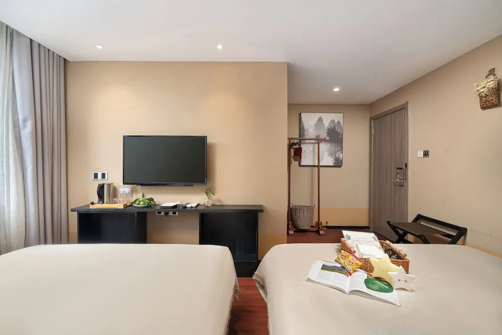Meeteem Boutique Hotel Jingxi