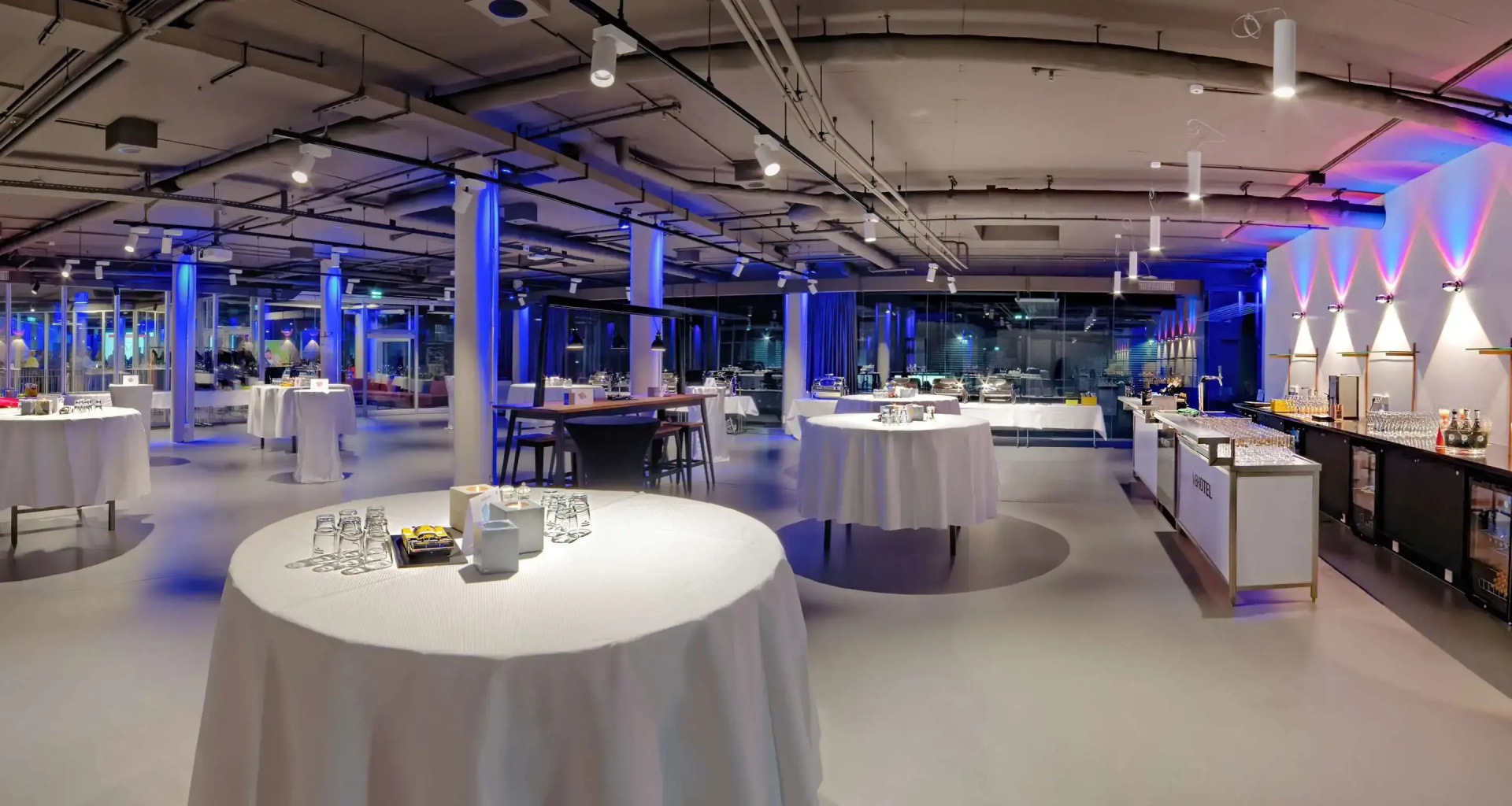 Foto - V8 HOTEL Motorworld Region Stuttgart