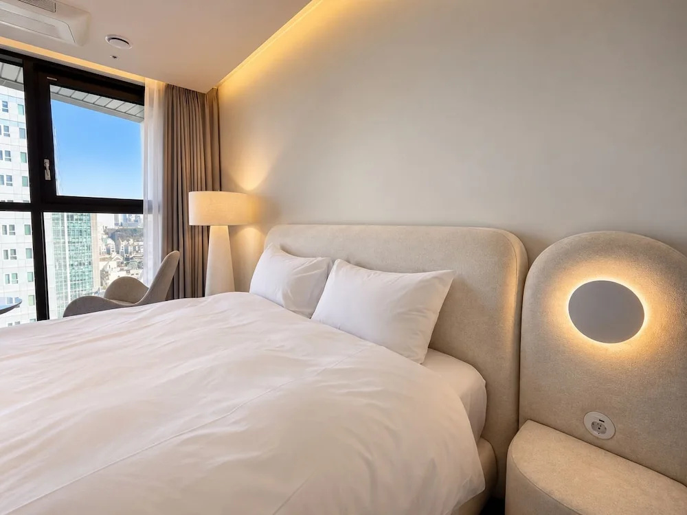 Photo - Caelum Black Gangnam Luxury Residence
