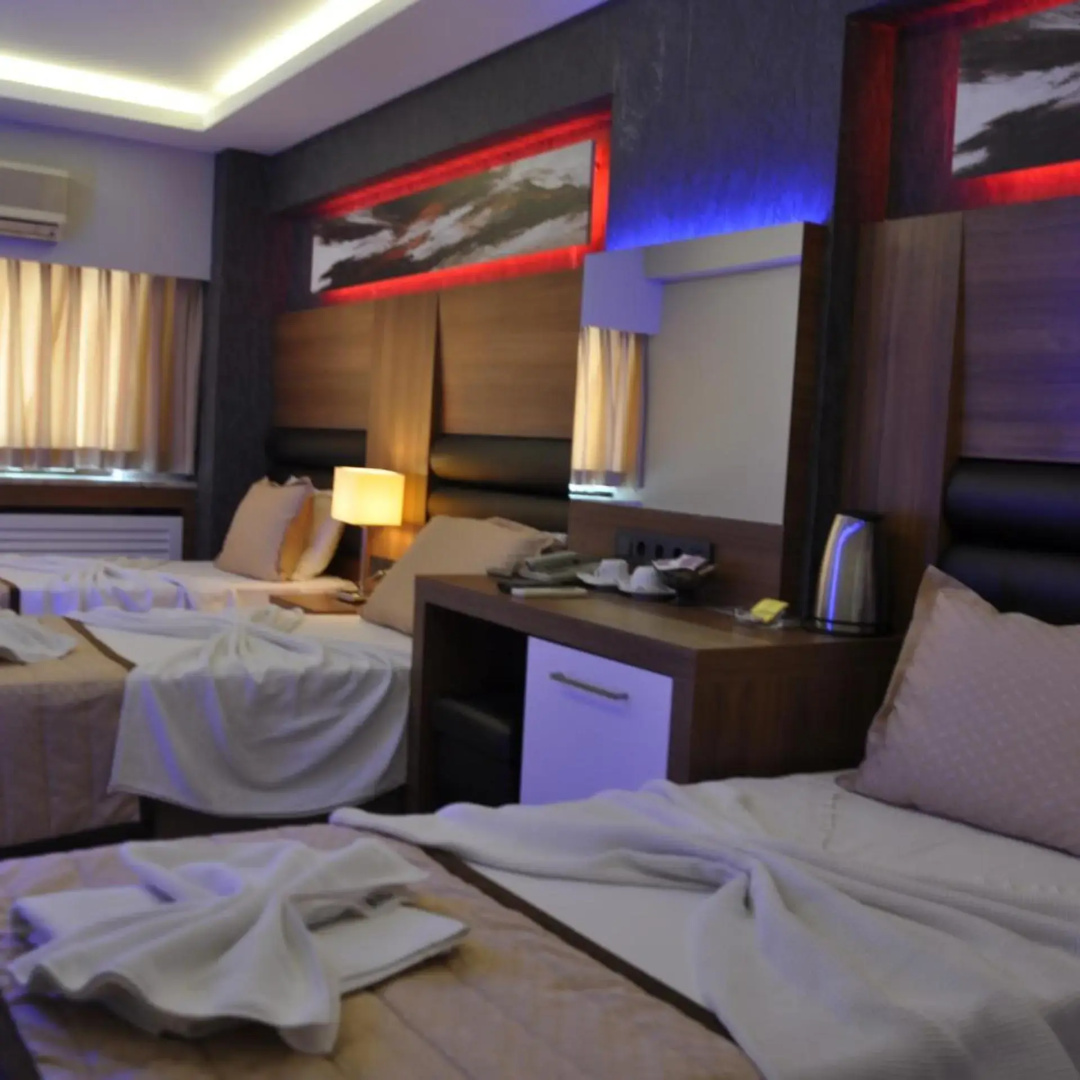 Foto - İzmir Otel Kabaçam