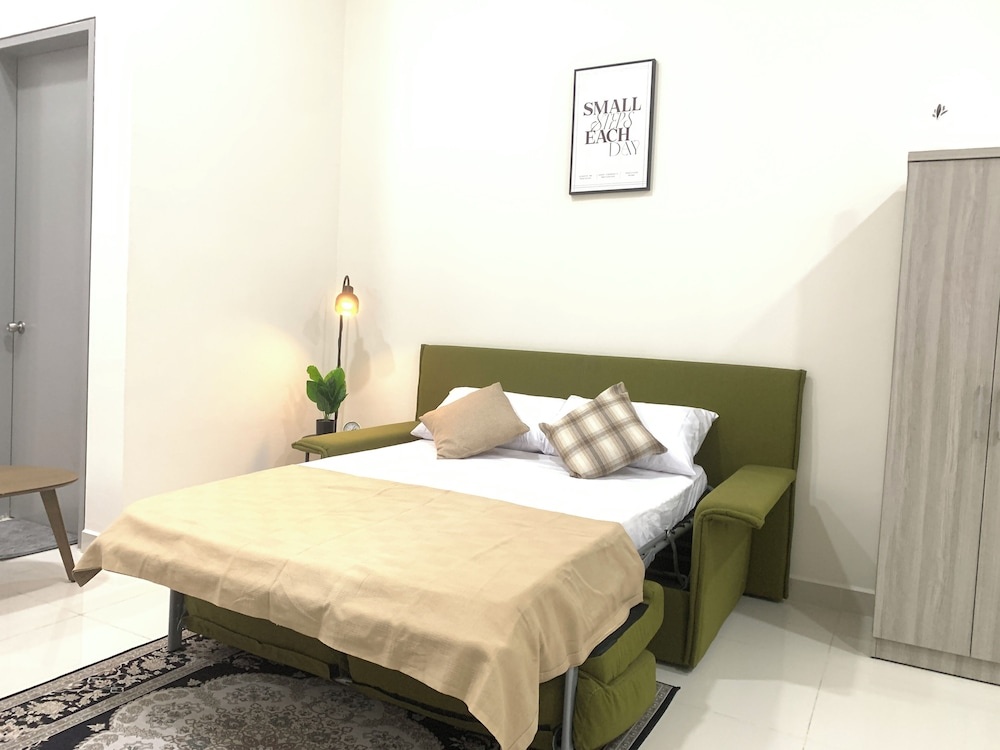 CoreSoho Suite by BKAstaycation KotaWarisan Sepang KLIA Airport, Free WiFi