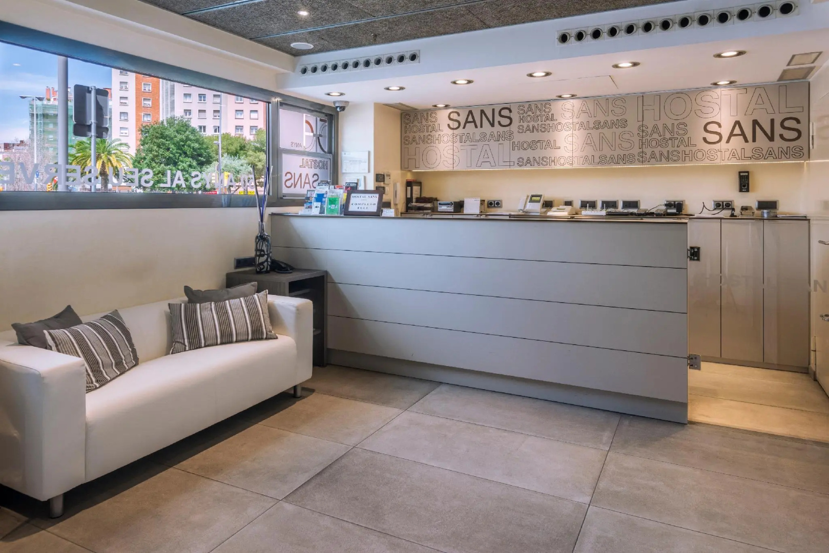 Foto - Hostal Sans
