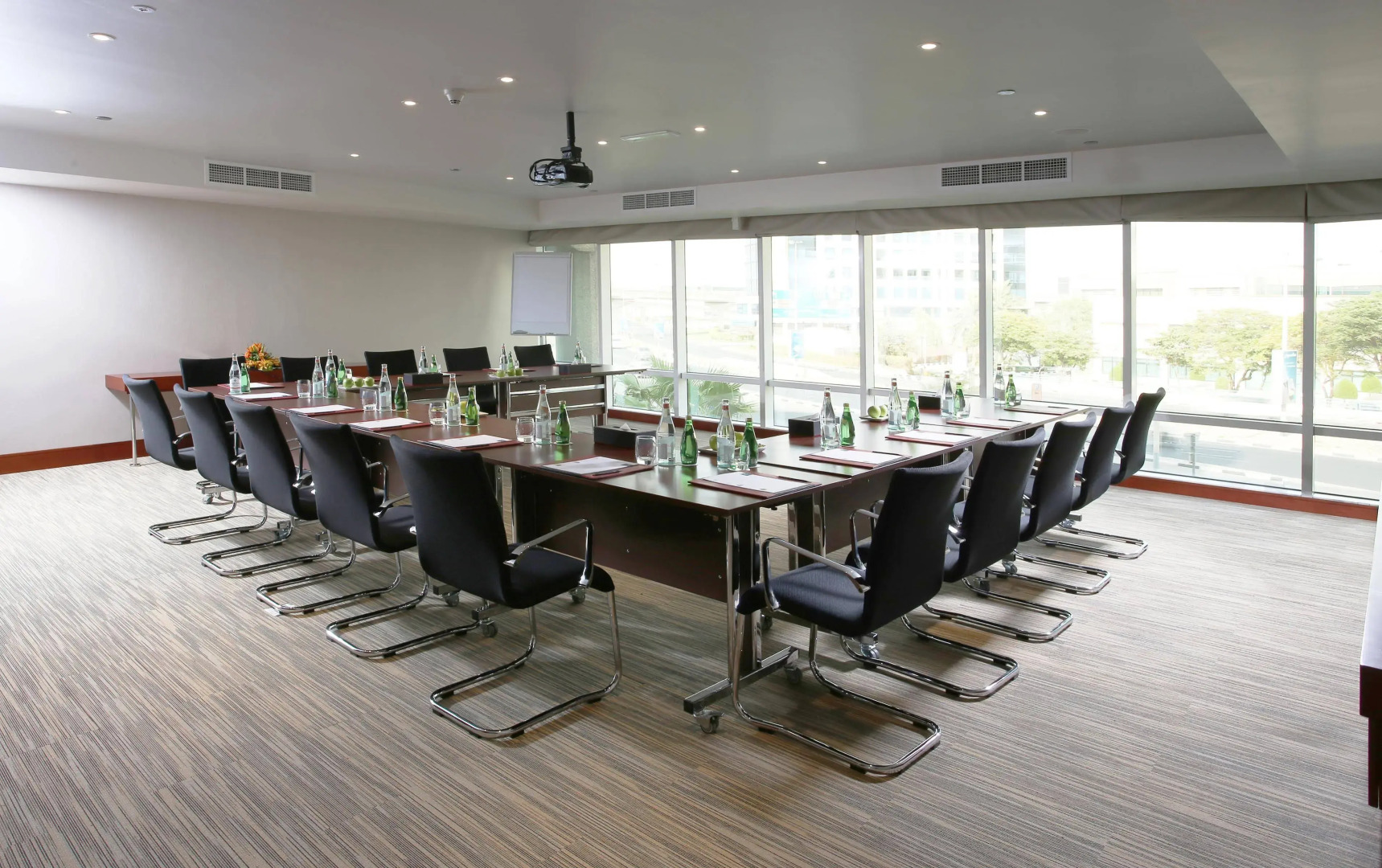 Foto - Millennium Airport Hotel Dubai