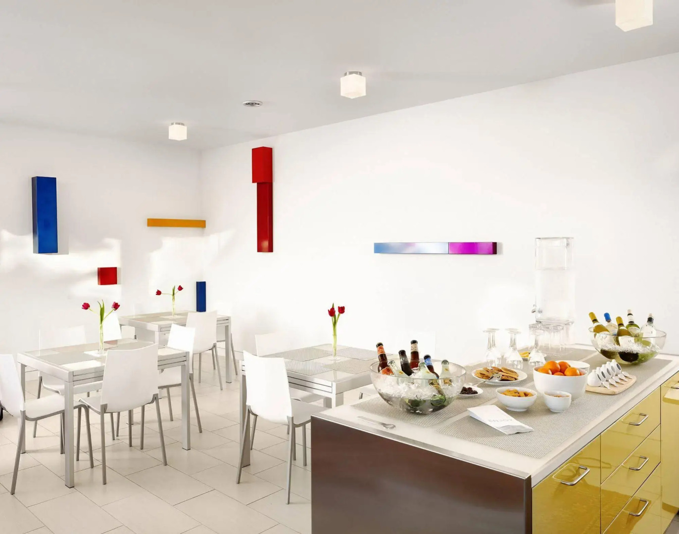 Photo - Frame Hotel - Treehouse