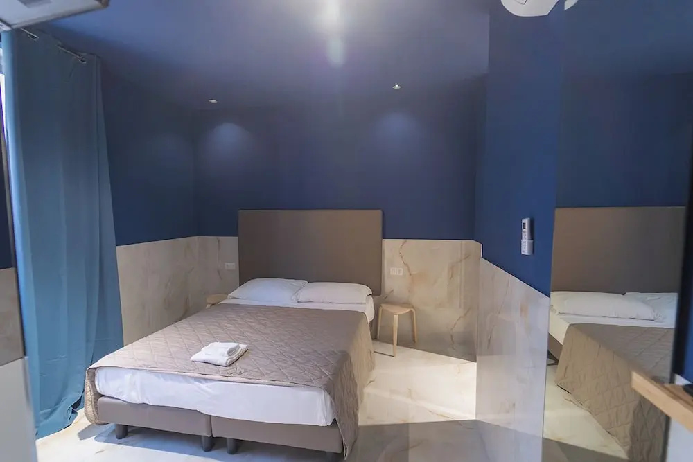Photo - GreRos H. Rooms Napoli Centro by Clapa Group Dislocated Hospitality
