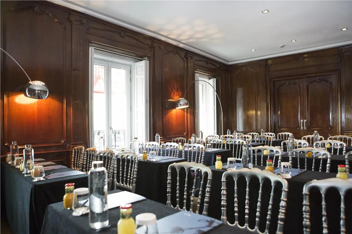 Foto - Hospes Puerta de Alcalá, a Member of Design Hotels