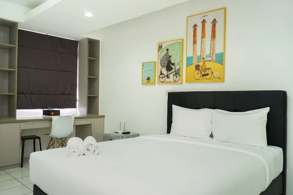 Spacious Studio Room Menteng Square Apartment