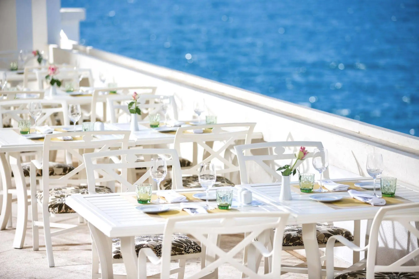 Photo - Royal Blue Hotel