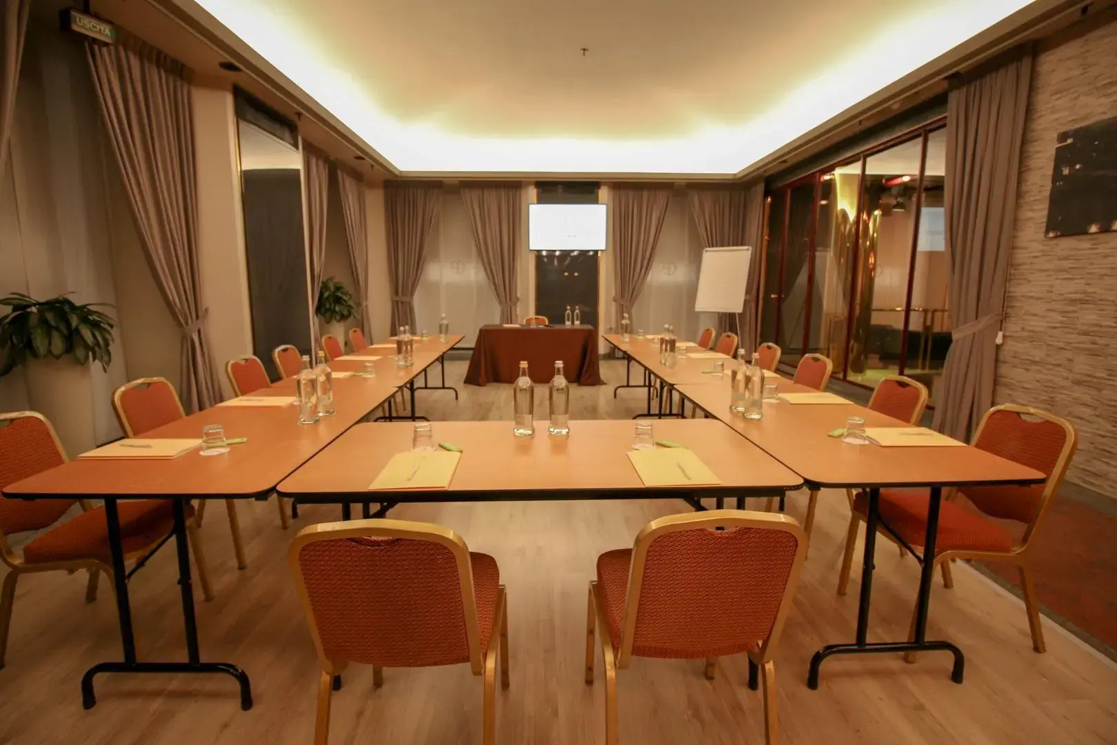 Photo - Hotel Diplomatic