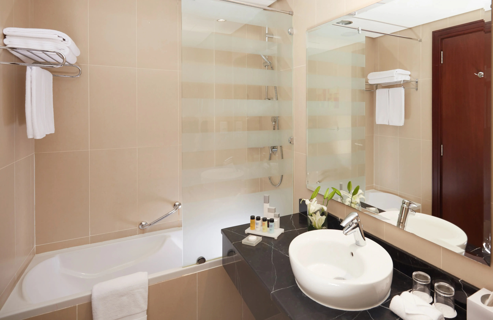 Foto - Millennium Central Downtown Hotel