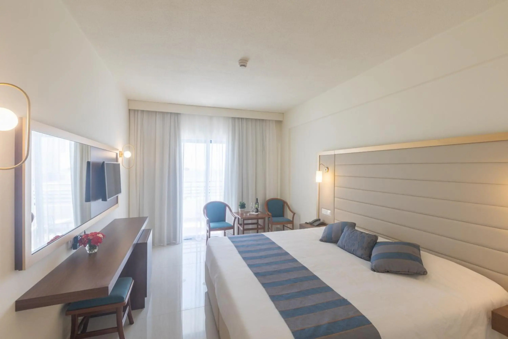 Photo - Iliada Beach Hotel