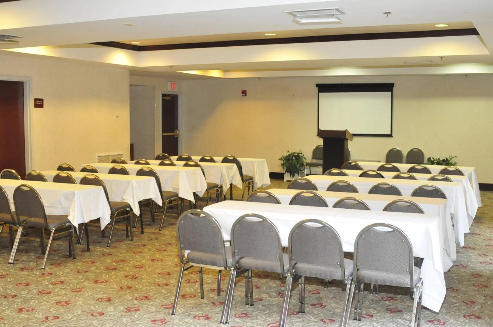 Photo - Comfort Suites Newark - Harrison