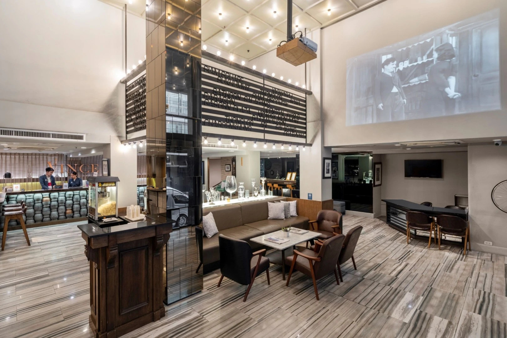 Photo - Vince Hotel Pratunam