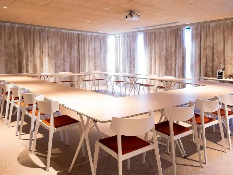 Photo - ibis Styles Montauban