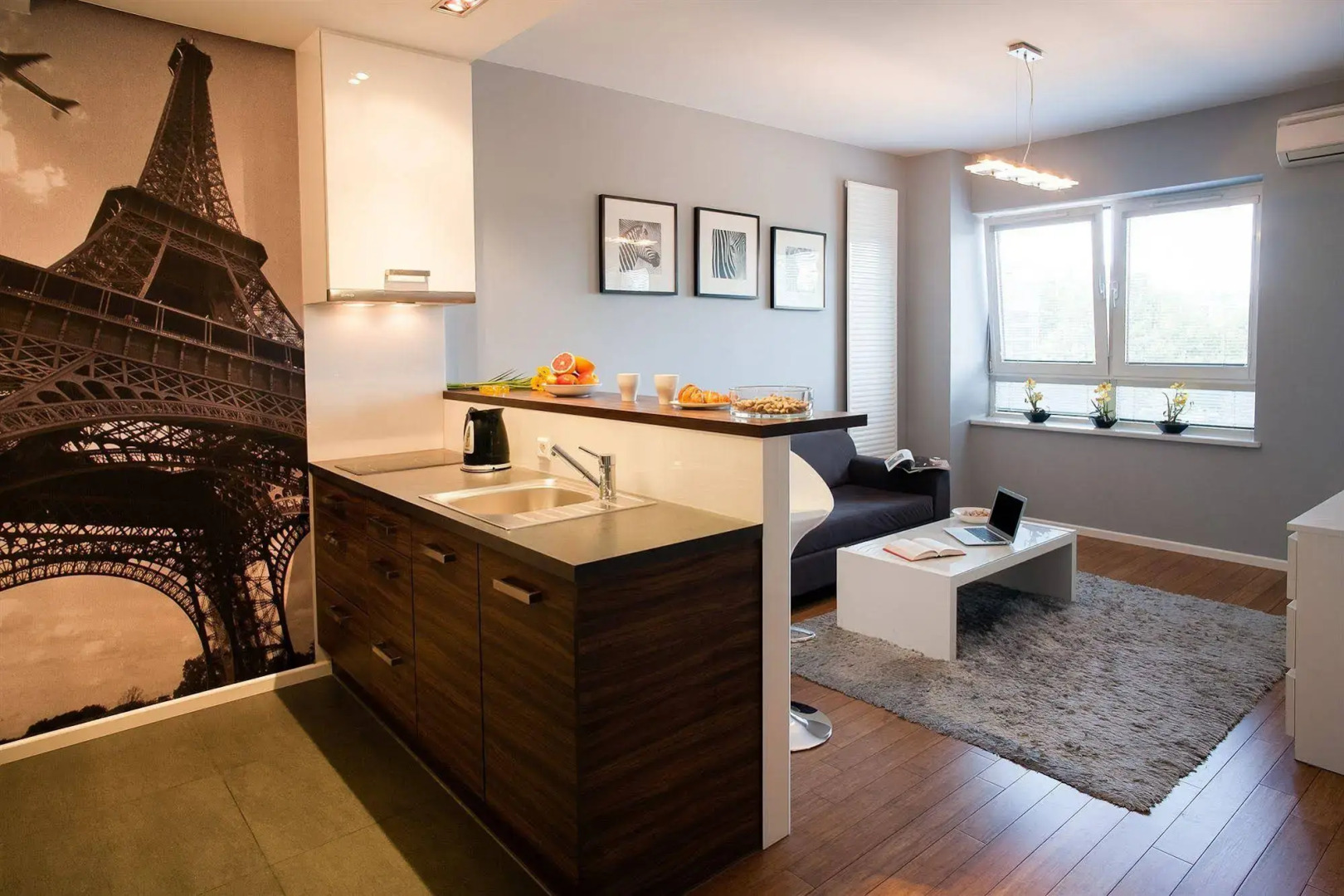 Photo - Platinum Towers E-Apartments