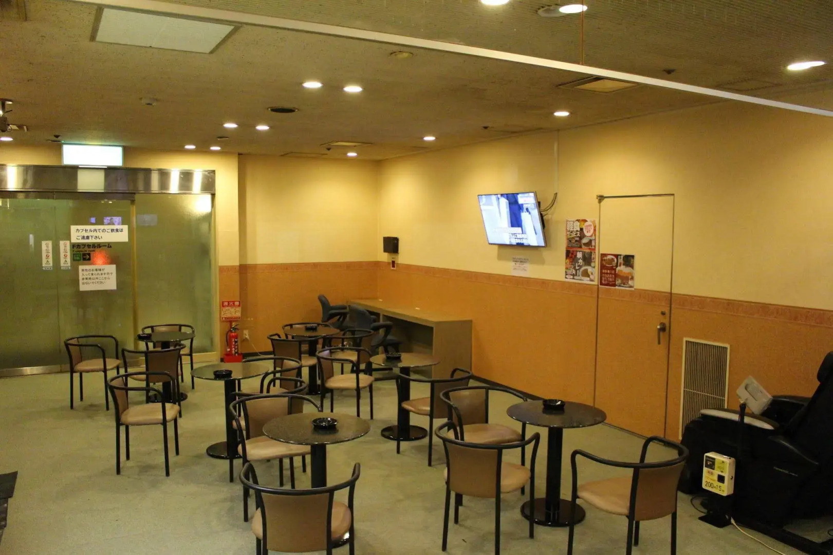 Photo - Capsule Hotel Asahi Plaza Shinsaibashi - Men's Only