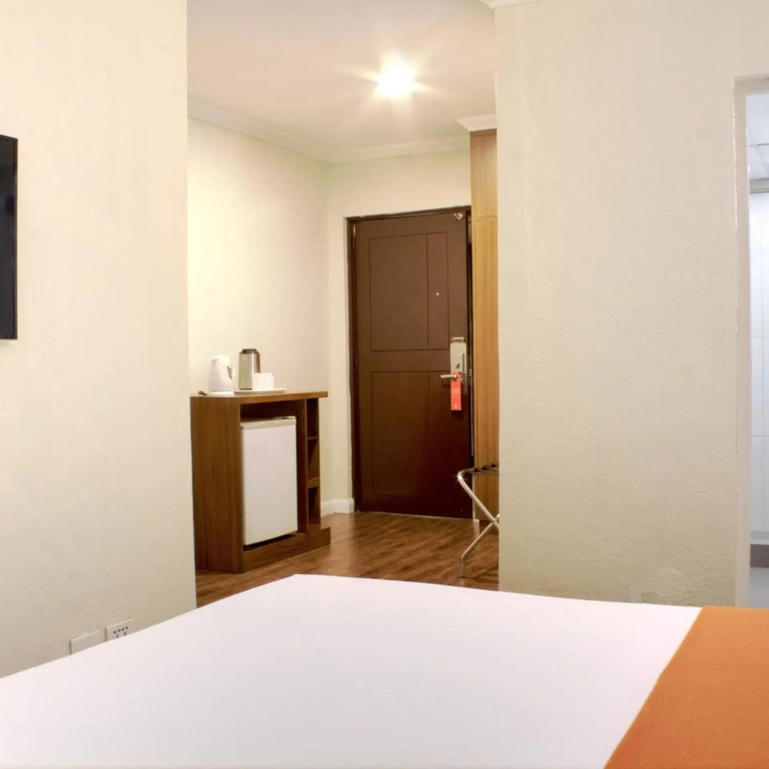 Photo - Rothman Hotel