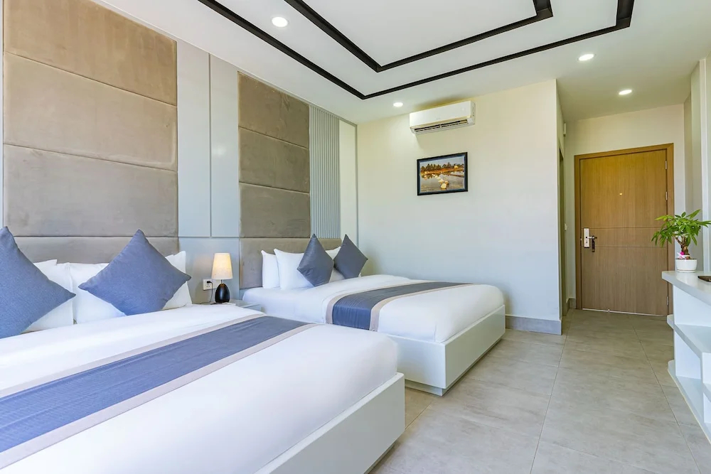 Photo - The Square Kampot Hotel