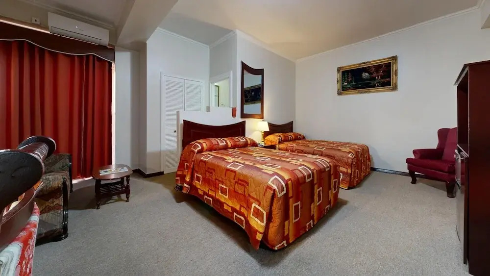 Foto - Regency Suites Hotel